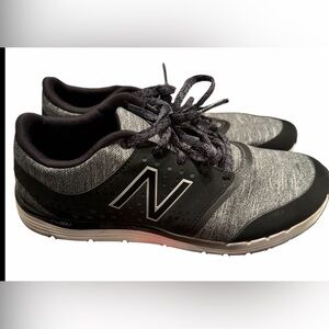 New Balance 577 v4 Womens Grey/Black Cust+ Cross Training Sneakers Shoes SZ 10